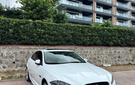 Jaguar XF I рестайлинг, 2014 год, 1 650 000 рублей, 2 фотография