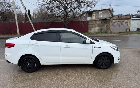 KIA Rio III рестайлинг, 2016 год, 1 095 000 рублей, 6 фотография