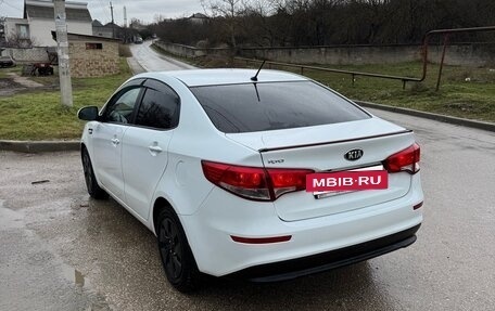 KIA Rio III рестайлинг, 2016 год, 1 095 000 рублей, 4 фотография