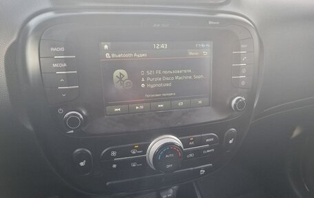 KIA Soul II рестайлинг, 2019 год, 1 670 000 рублей, 10 фотография