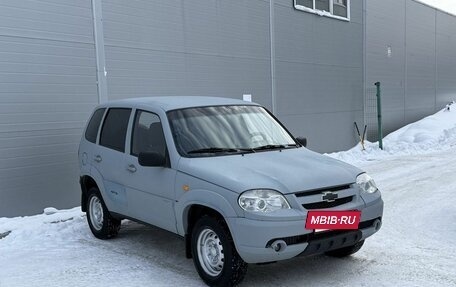Chevrolet Niva I рестайлинг, 2011 год, 375 000 рублей, 3 фотография