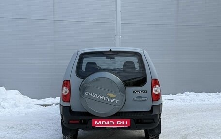 Chevrolet Niva I рестайлинг, 2011 год, 375 000 рублей, 5 фотография