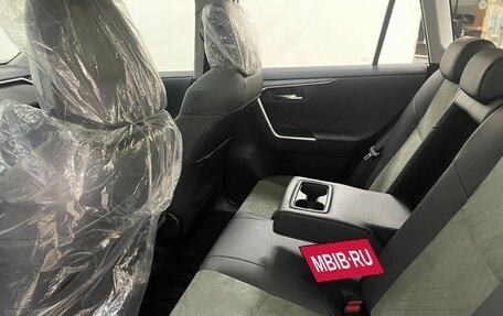 Toyota RAV4, 2025 год, 4 130 000 рублей, 13 фотография