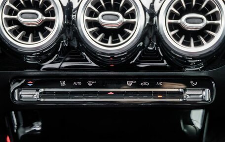 Mercedes-Benz CLA, 2020 год, 2 798 000 рублей, 26 фотография