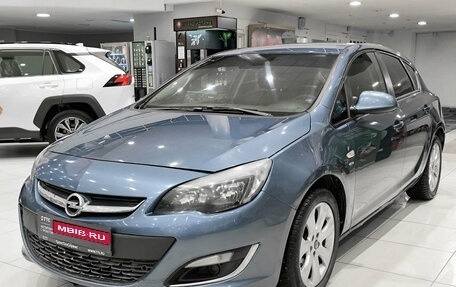Opel Astra J, 2013 год, 620 000 рублей, 1 фотография
