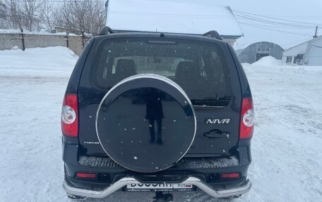 Chevrolet Niva I рестайлинг, 2015 год, 630 000 рублей, 13 фотография