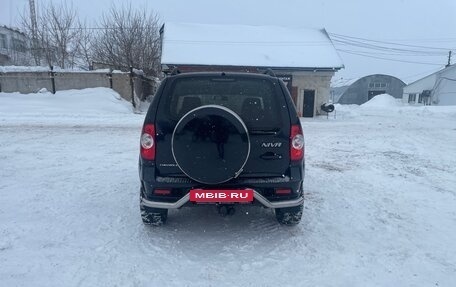 Chevrolet Niva I рестайлинг, 2015 год, 630 000 рублей, 14 фотография