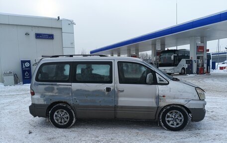 Hyundai Starex I рестайлинг, 2004 год, 185 000 рублей, 2 фотография