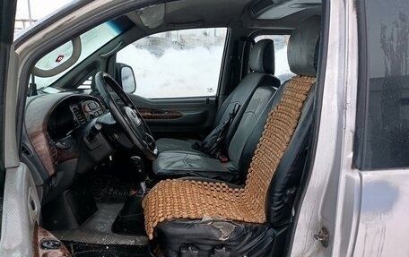 Hyundai Starex I рестайлинг, 2004 год, 185 000 рублей, 10 фотография