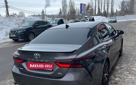 Toyota Camry, 2021 год, 2 650 000 рублей, 5 фотография