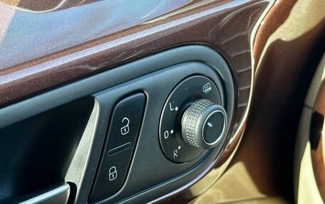 Volkswagen Beetle, 2017 год, 2 500 000 рублей, 21 фотография