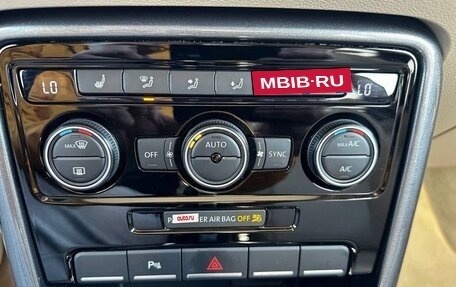 Volkswagen Beetle, 2017 год, 2 500 000 рублей, 22 фотография