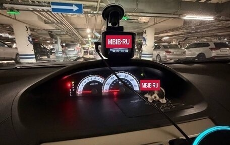 Toyota Yaris III рестайлинг, 2007 год, 630 000 рублей, 10 фотография