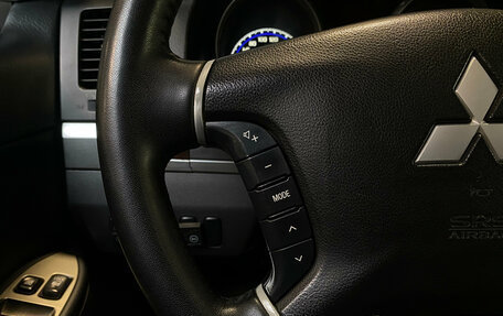 Mitsubishi Pajero IV, 2008 год, 1 560 000 рублей, 20 фотография