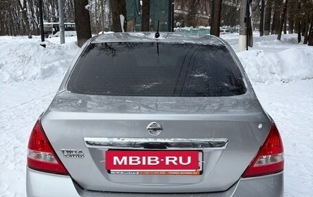 Nissan Tiida, 2004 год, 325 000 рублей, 5 фотография