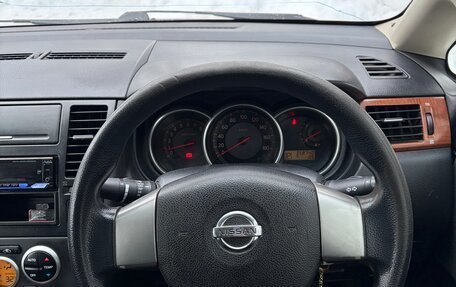 Nissan Tiida, 2004 год, 325 000 рублей, 21 фотография