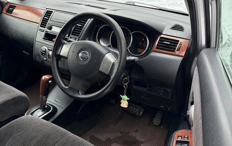 Nissan Tiida, 2004 год, 325 000 рублей, 15 фотография