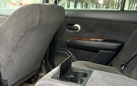 Nissan Tiida, 2004 год, 325 000 рублей, 18 фотография