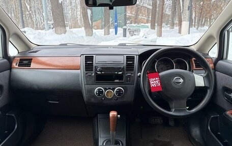 Nissan Tiida, 2004 год, 325 000 рублей, 19 фотография