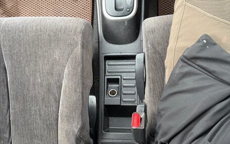 Nissan Tiida, 2004 год, 325 000 рублей, 24 фотография