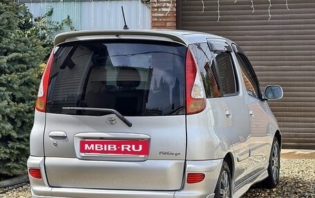 Toyota FunCargo, 2004 год, 800 000 рублей, 13 фотография