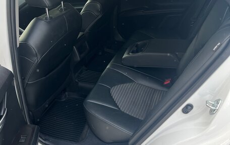 Toyota Camry, 2021 год, 2 650 000 рублей, 9 фотография