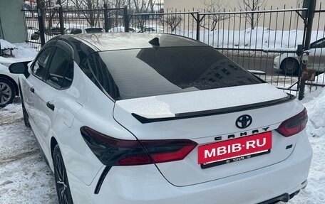 Toyota Camry, 2021 год, 2 650 000 рублей, 5 фотография