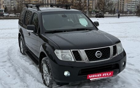 Nissan Pathfinder, 2012 год, 1 600 000 рублей, 2 фотография