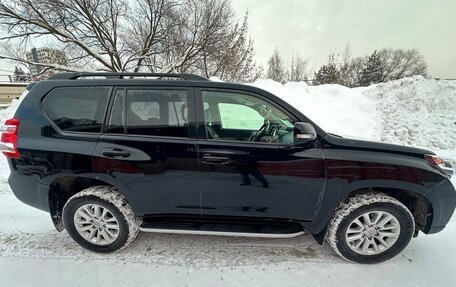 Toyota Land Cruiser Prado 150 рестайлинг 2, 2016 год, 3 500 000 рублей, 4 фотография