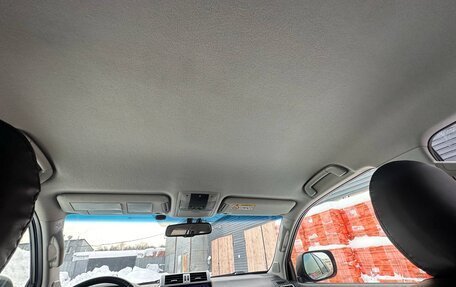 Toyota Land Cruiser Prado 150 рестайлинг 2, 2016 год, 3 500 000 рублей, 15 фотография