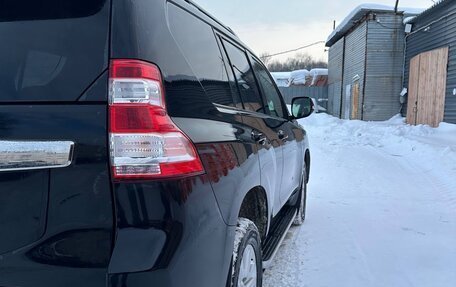 Toyota Land Cruiser Prado 150 рестайлинг 2, 2016 год, 3 500 000 рублей, 8 фотография