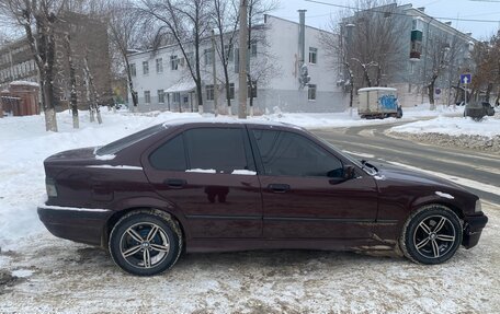 BMW 3 серия, 1992 год, 350 000 рублей, 5 фотография