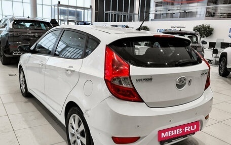 Hyundai Solaris II рестайлинг, 2012 год, 720 000 рублей, 8 фотография