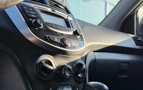 Hyundai Solaris II рестайлинг, 2014 год, 987 000 рублей, 11 фотография