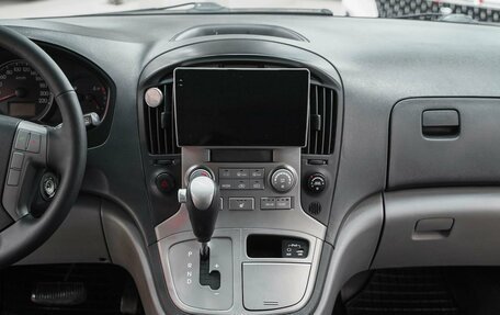 Hyundai Grand Starex Grand Starex I рестайлинг 2, 2012 год, 1 650 000 рублей, 14 фотография