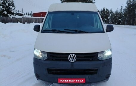 Volkswagen Transporter T5 рестайлинг, 2011 год, 1 650 000 рублей, 1 фотография