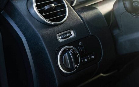 Land Rover Discovery IV, 2014 год, 2 399 000 рублей, 16 фотография