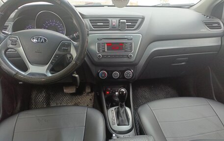 KIA Rio III рестайлинг, 2015 год, 900 000 рублей, 4 фотография