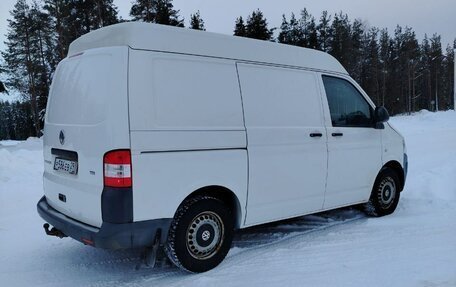 Volkswagen Transporter T5 рестайлинг, 2011 год, 1 650 000 рублей, 5 фотография