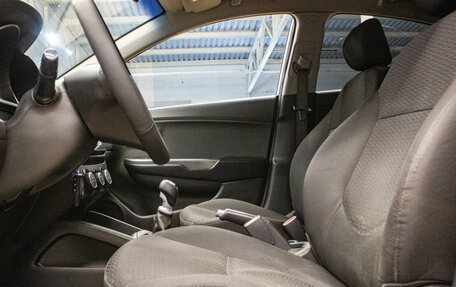 KIA Rio III рестайлинг, 2015 год, 999 000 рублей, 19 фотография