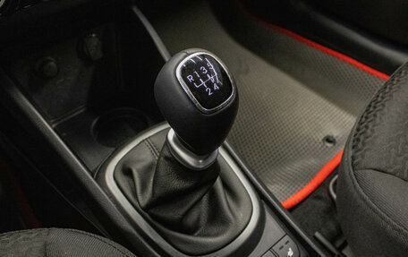 KIA Rio III рестайлинг, 2015 год, 999 000 рублей, 17 фотография