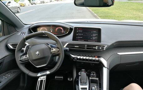 Peugeot 3008 II, 2018 год, 2 000 000 рублей, 3 фотография