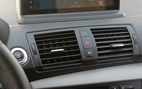 BMW 1 серия, 2011 год, 960 000 рублей, 10 фотография