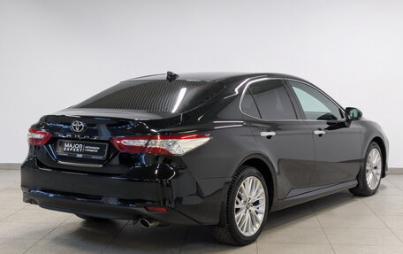 Toyota Camry, 2019 год, 2 895 000 рублей, 5 фотография