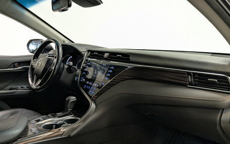 Toyota Camry, 2019 год, 2 895 000 рублей, 11 фотография