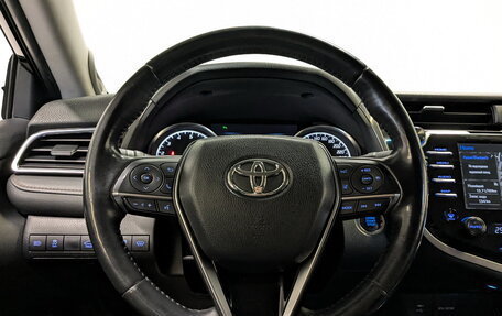 Toyota Camry, 2019 год, 2 895 000 рублей, 22 фотография