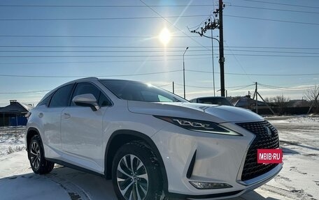 Lexus RX IV рестайлинг, 2021 год, 5 850 000 рублей, 6 фотография