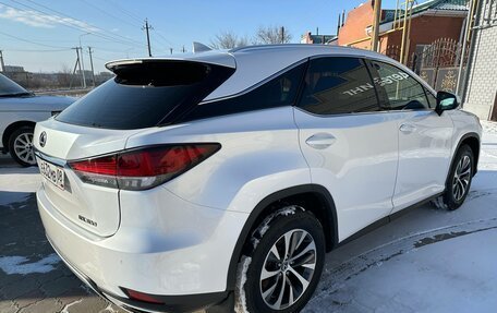 Lexus RX IV рестайлинг, 2021 год, 5 850 000 рублей, 7 фотография