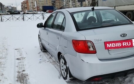 KIA Rio II, 2010 год, 420 000 рублей, 6 фотография