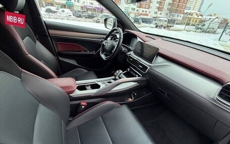 Geely Coolray I, 2021 год, 1 840 000 рублей, 10 фотография